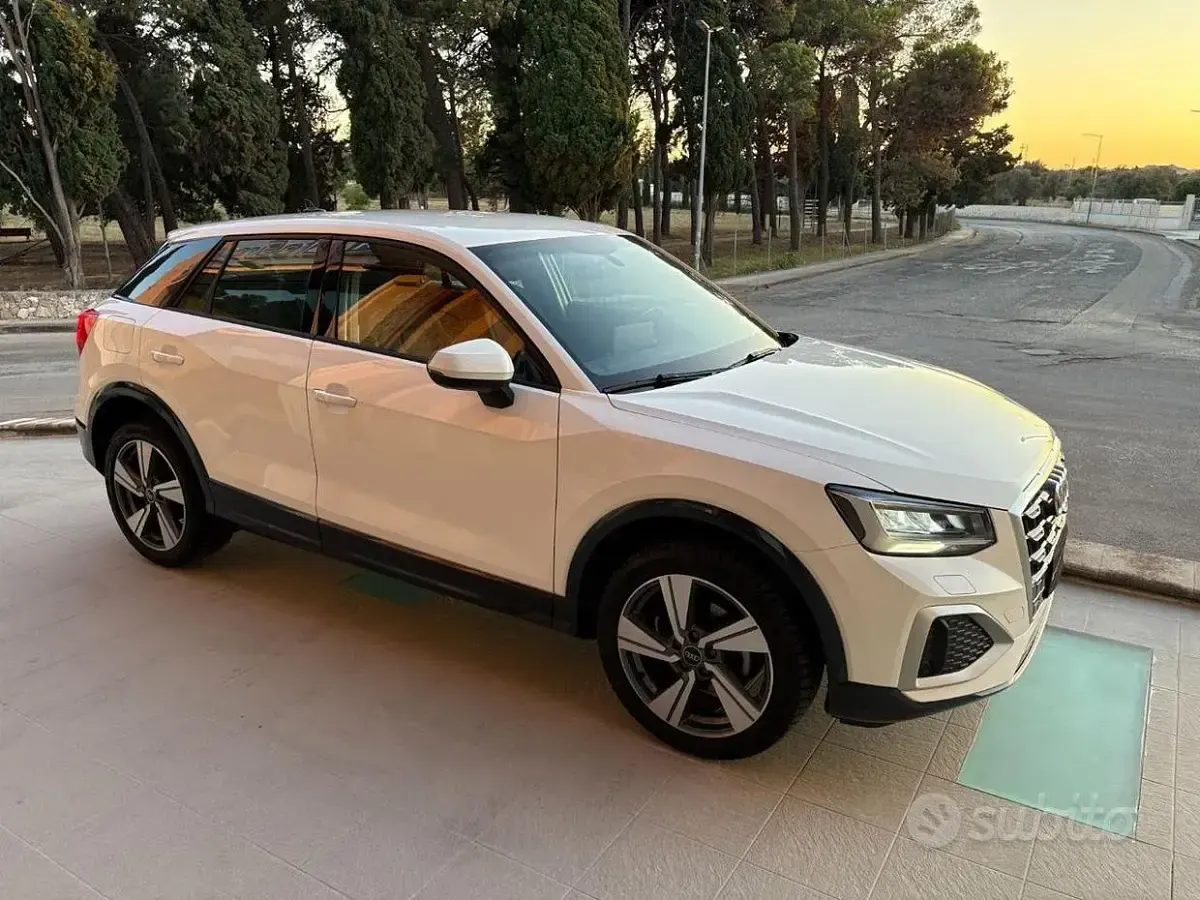 Usata Audi Q2 Admired 116 CV (85 kW) 2023 Bianco SUV