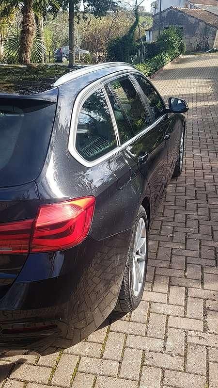 Usata BMW 316 Luxury Line 116 CV (85 kW) 2017 Nero Station wagon