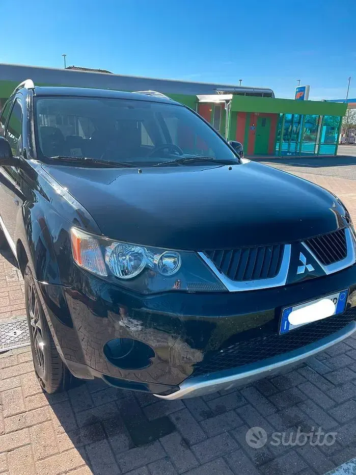 Usata Mitsubishi Outlander 140 CV (102 kW) 2007 Nero SUV