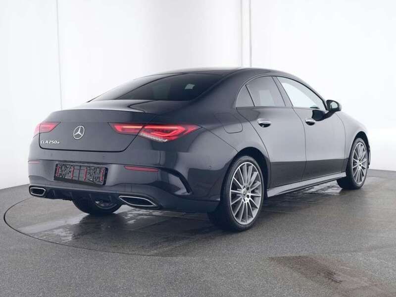Usata Mercedes CLA250e Premium 218 CV (160 kW) 2023 Nero Berlina