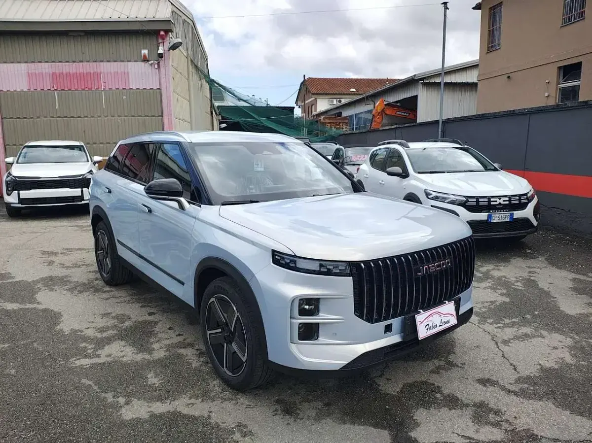 Nuova Jaecoo 7 147 CV (108 kW) 2026 Moonlight silver SUV