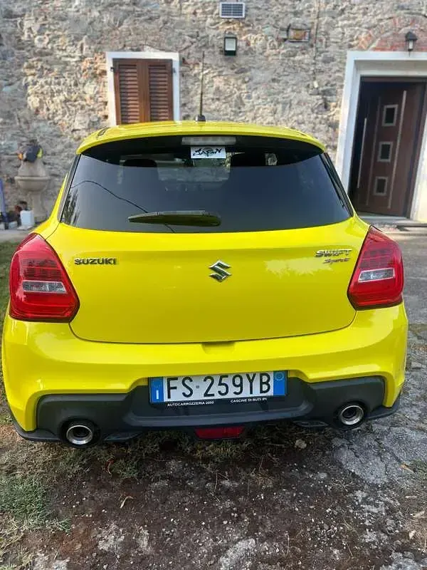 Usata Suzuki Swift Sport 140 CV (102 kW) 2018 Giallo Utilitaria
