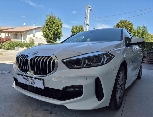 Usata BMW 118 M Sport 136 CV (100 kW) 2021 Bianco Utilitaria