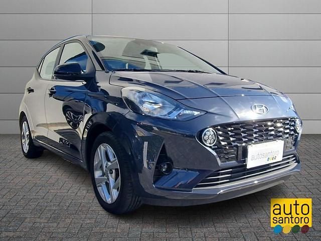 Usata Hyundai i10 67 CV (49 kW) 2023 Grigio scuro Utilitaria