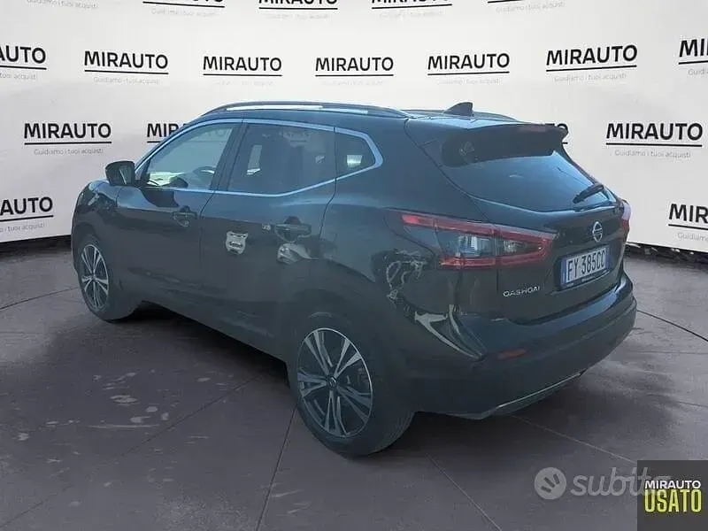 Usata Nissan Qashqai N-Connecta 140 CV (102 kW) 2019 Nero SUV