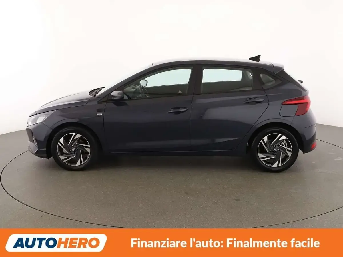 Usata Hyundai i20 101 CV (74 kW) 2023 Blu/azzurro Utilitaria