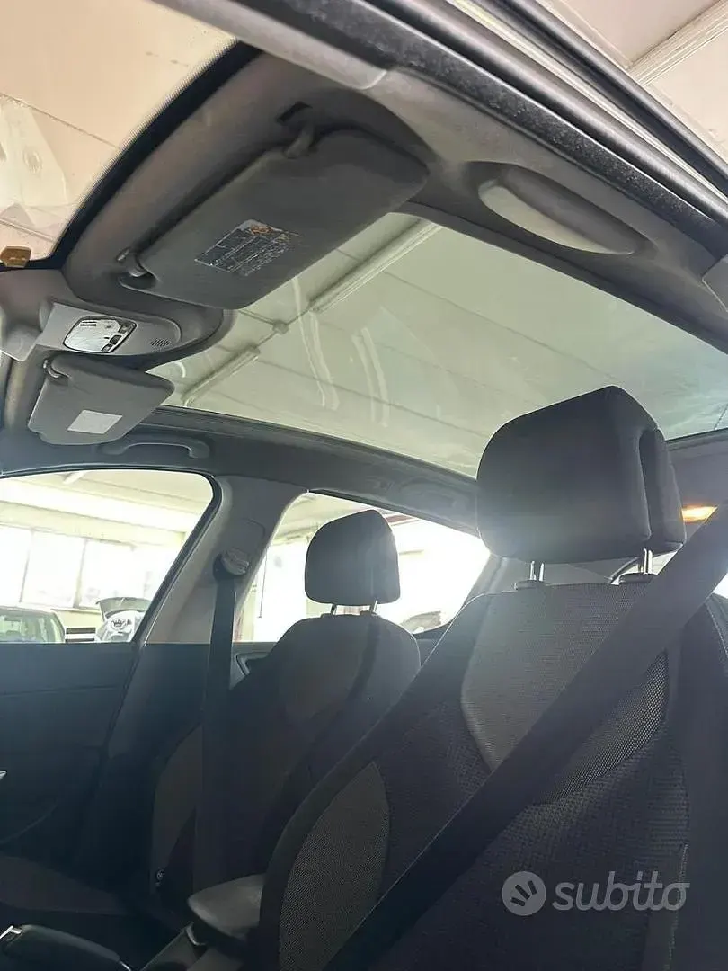 Usata Peugeot 308 Business-Line 112 CV (82 kW) 2009 Bianco Utilitaria