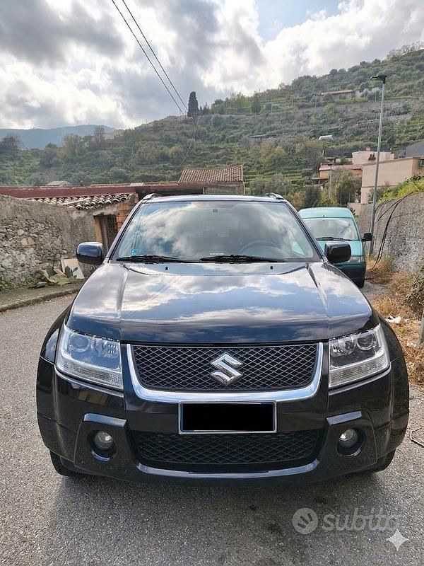 Usata Suzuki Grand Vitara 129 CV (94 kW) 2007 Nero SUV