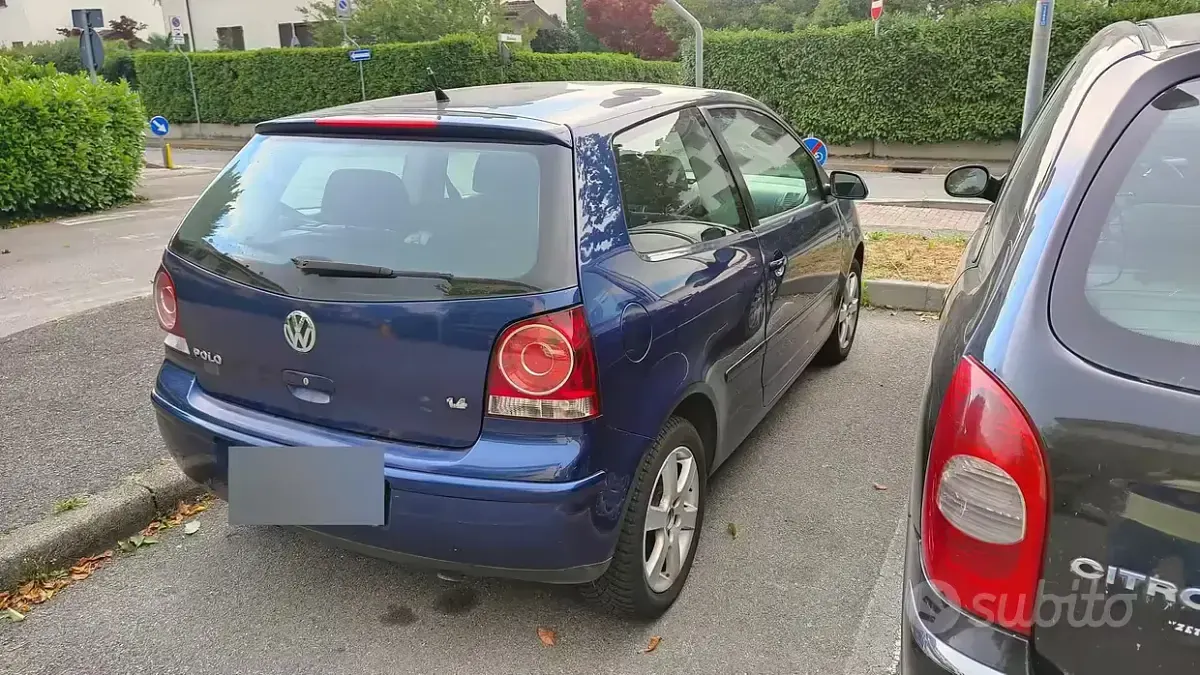 Usata VW Polo Comfortline 75 CV (55 kW) 2006 Blu Utilitaria