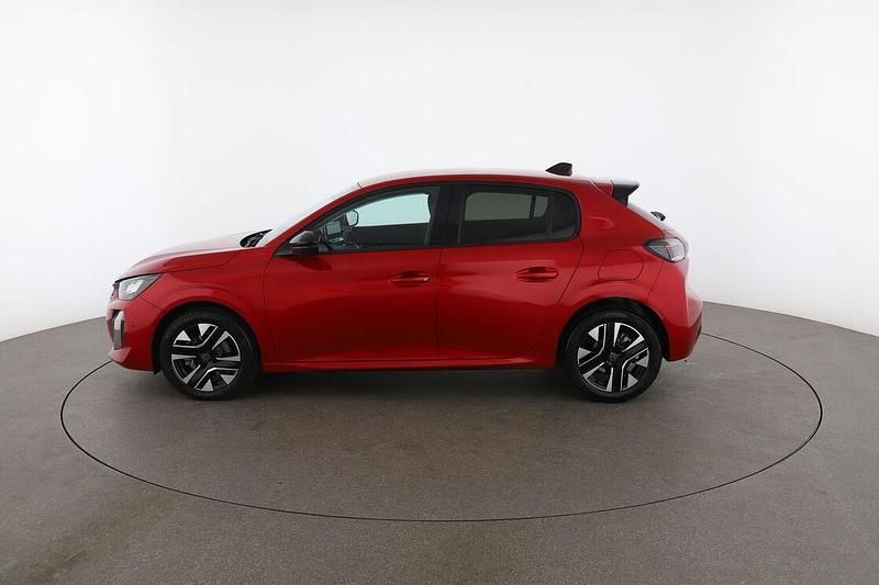 Usata Peugeot 208 Allure 101 CV (74 kW) 2024 Rosso Utilitaria