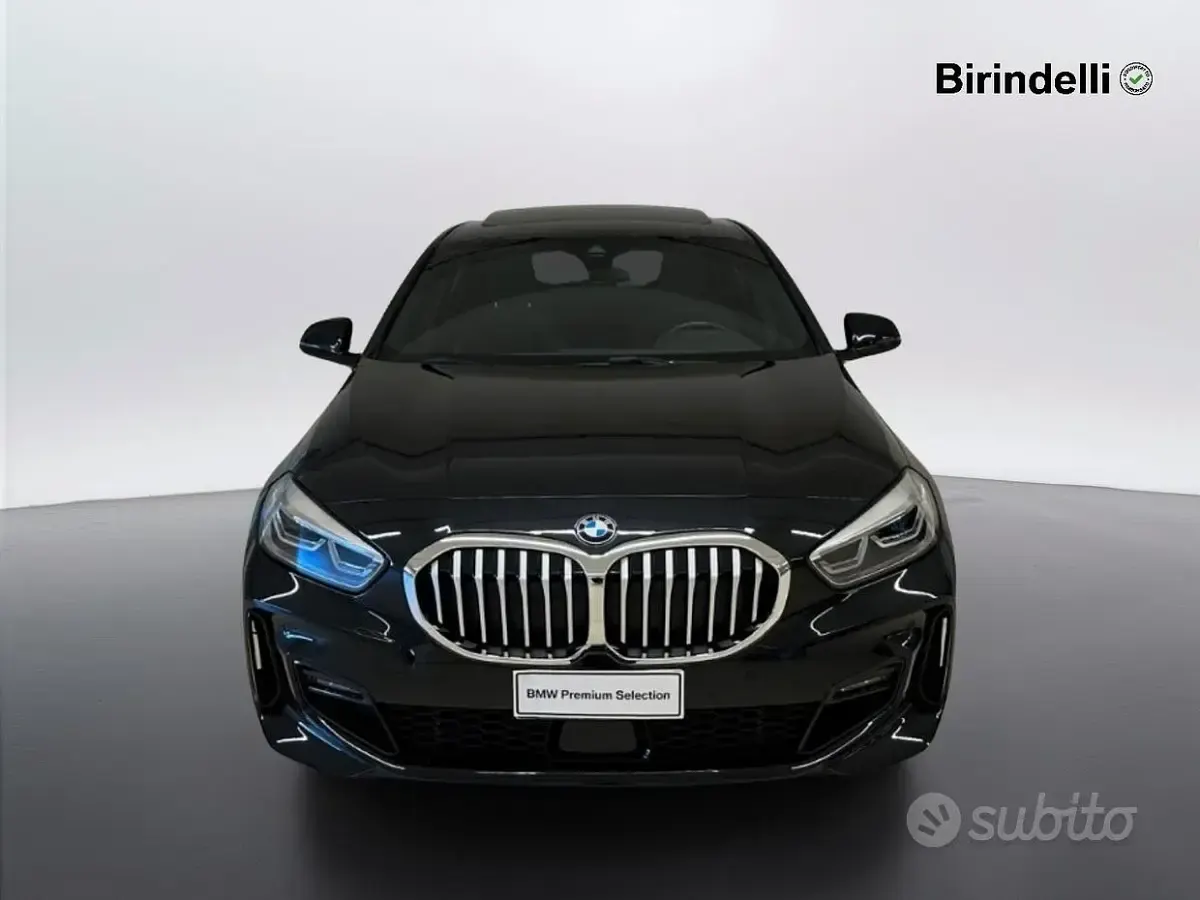 Usata BMW 120 M Sport 190 CV (139 kW) 2023 Nero Utilitaria