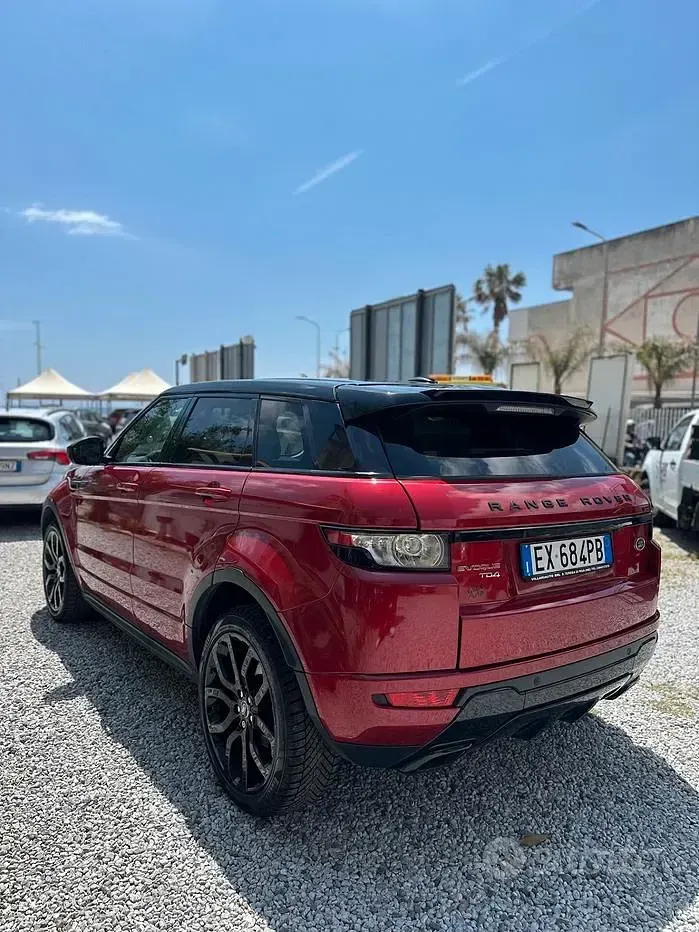 Usata Land Rover Range Rover evoque Dynamic 150 CV (110 kW) 2015 Rosso Coupé