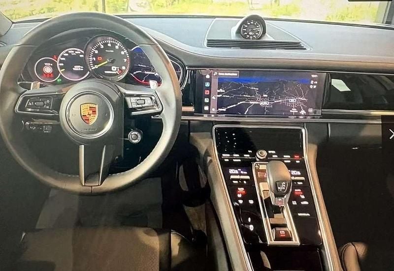 Usata Porsche Panamera 330 CV (242 kW) 2022 Nero Berlina