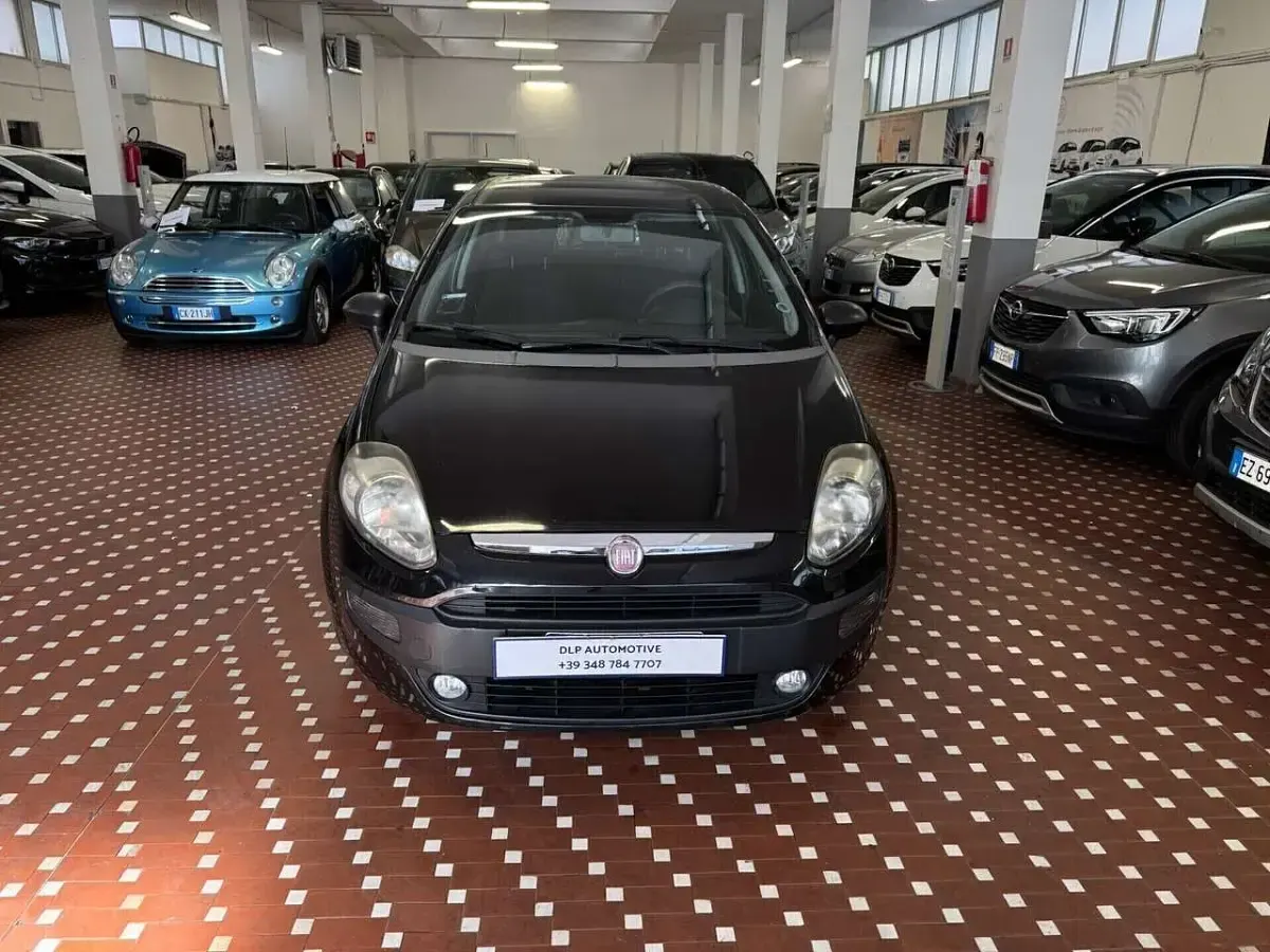 Usata Fiat Punto Evo Dynamic 65 CV (47 kW) 2010 Nero Utilitaria