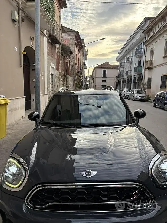 Usata Mini John Cooper Works 190 CV (139 kW) 2017 Grigio Utilitaria