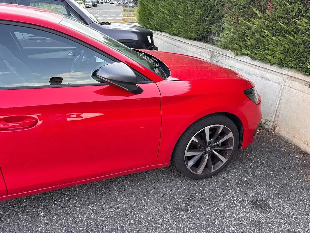 Usata Seat Leon FR 150 CV (110 kW) 2022 Rosso Berlina
