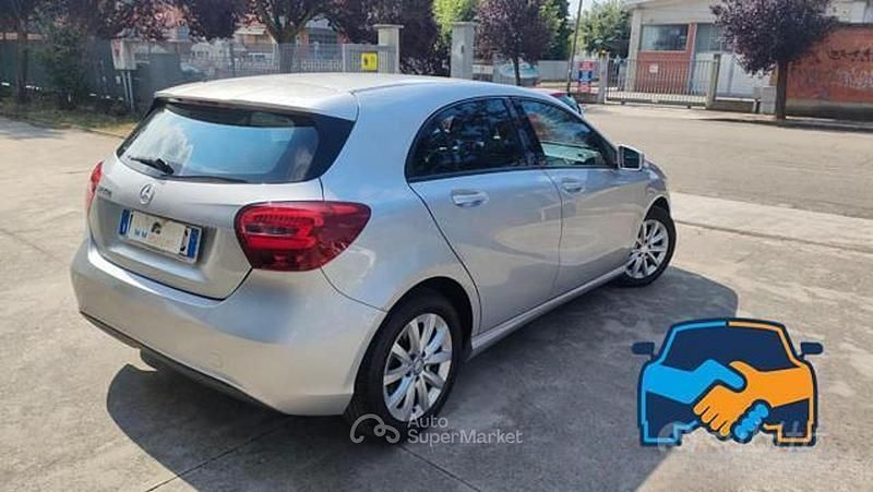 Usata Mercedes A160 Executive 109 CV (80 kW) 2016 Argento Berlina