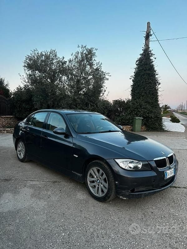 Usata BMW 320 177 CV (130 kW) 2007 Grigio Berlina
