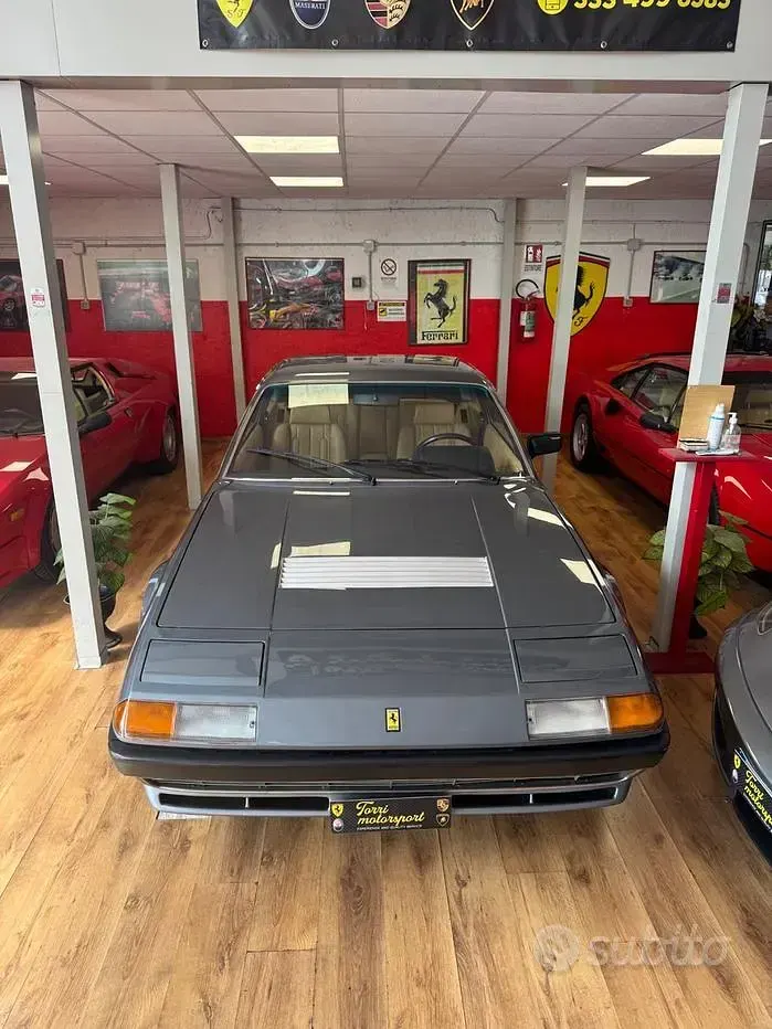 Usata Ferrari 400 295 CV (216 kW) 1982 Grigio Berlina