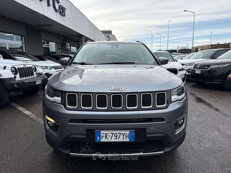 Usata Jeep Compass Limited 140 CV (102 kW) 2017 Grigio SUV