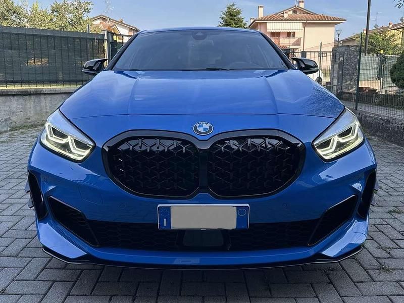 Usata BMW M135 Comfort Edition 306 CV (225 kW) 2019 Blu/azzurro Utilitaria