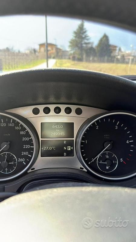 Usata Mercedes ML350 2011 Nero SUV