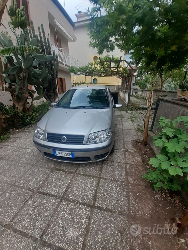 Usata Fiat Punto 2004 Grigio Utilitaria