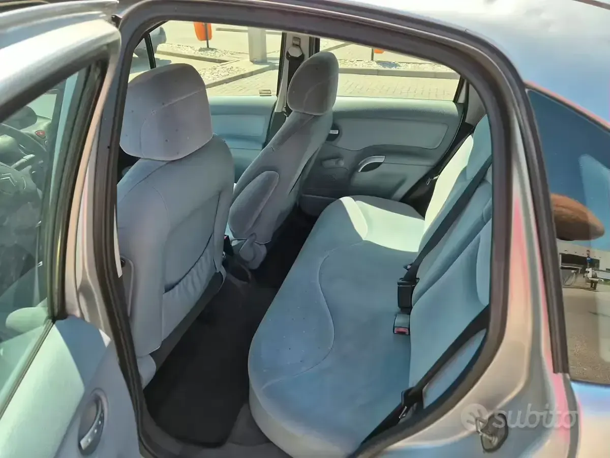 Usata Citroën C3 Elegance 60 CV (44 kW) 2003 Grigio Berlina