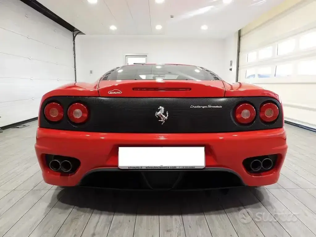 Usata Ferrari 360 426 CV (313 kW) 2004 Rosso Coupé