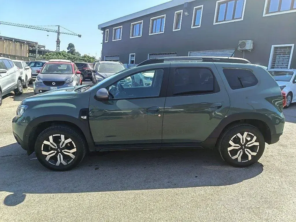Usata Dacia Duster Extreme 116 CV (85 kW) 2024 Verde SUV