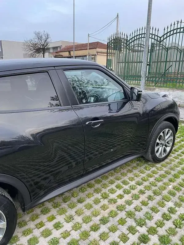 Usata Nissan Juke Tekna 110 CV (80 kW) 2017 Nero SUV