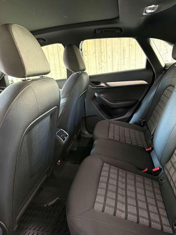 Usata Audi Q3 Design 150 CV (110 kW) 2016 Grigio SUV