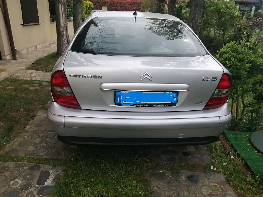 Usata Citroën C5 109 CV (80 kW) 2003 Argento Berlina