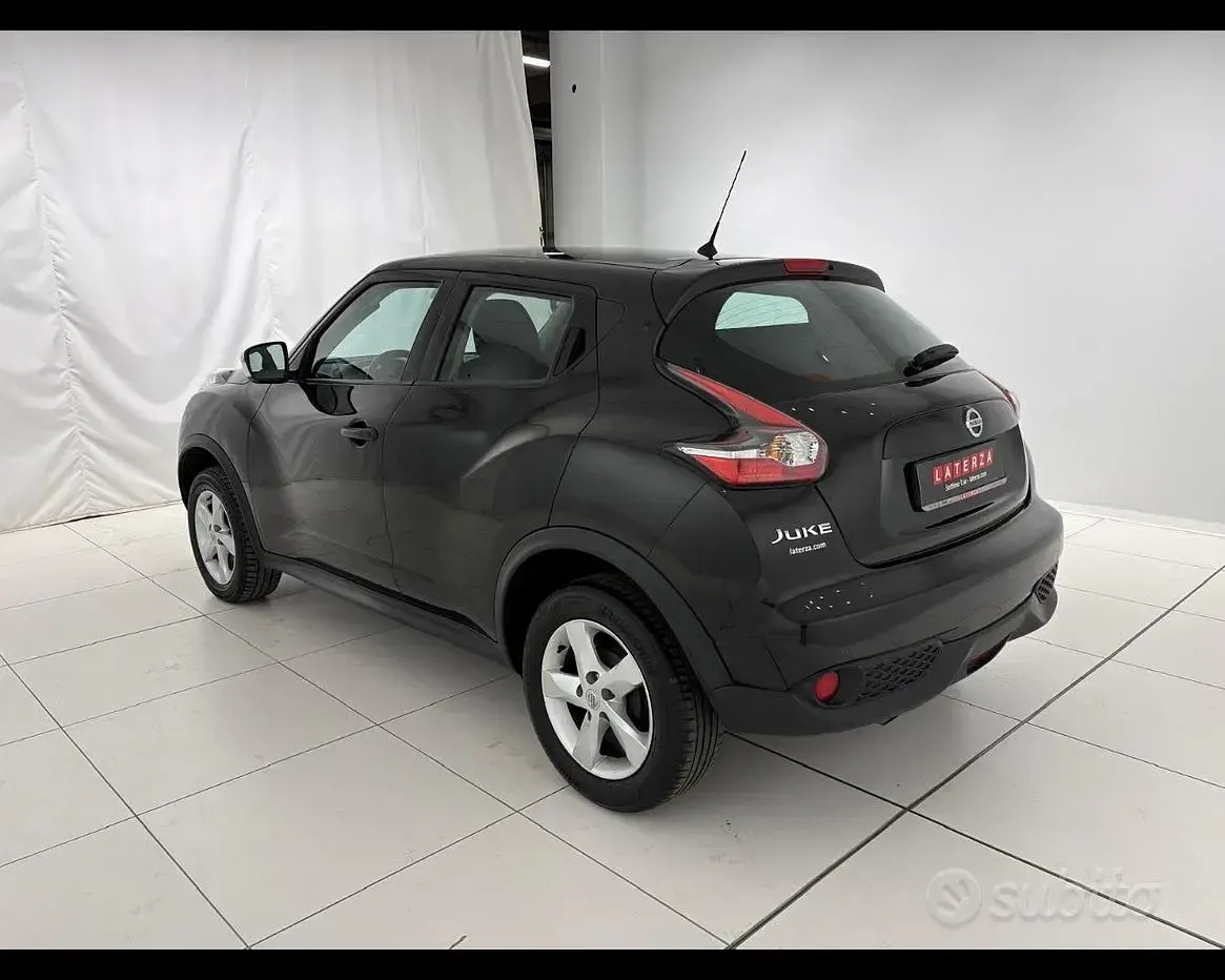Usata Nissan Juke Visia 116 CV (85 kW) 2018 Nero SUV