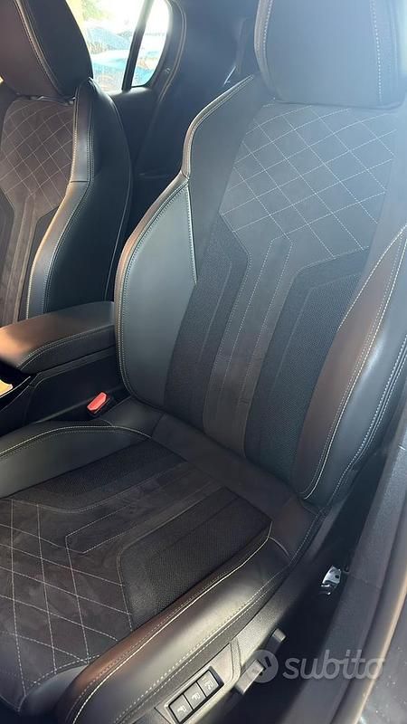 Usata Peugeot 208 GTi 137 CV (100 kW) 2023 Grigio Utilitaria