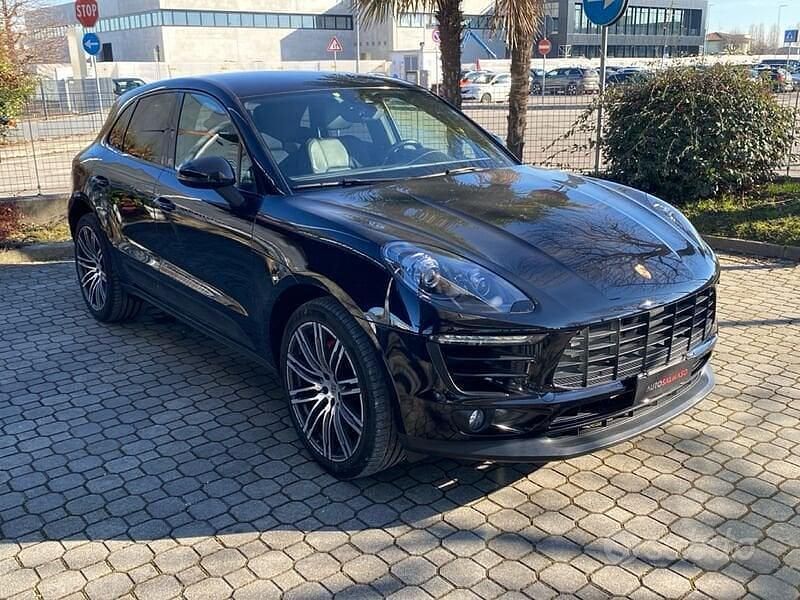 Usata Porsche Macan 250 CV (183 kW) 2017 Nero jet SUV