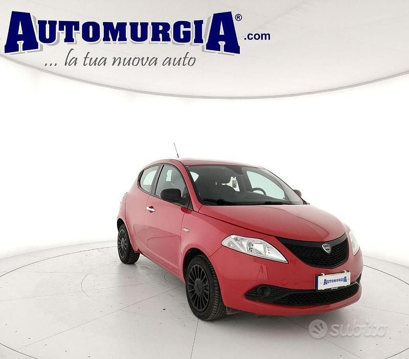 Rosso Usata 2018 Lancia Ypsilon Due volumi | 8990 € (Buon prezzo) - Immagine 1/4