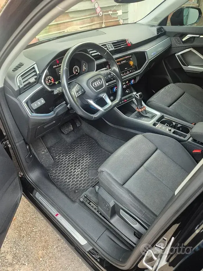 Usata Audi Q3 Sportback 150 CV (110 kW) 2020 Nero SUV
