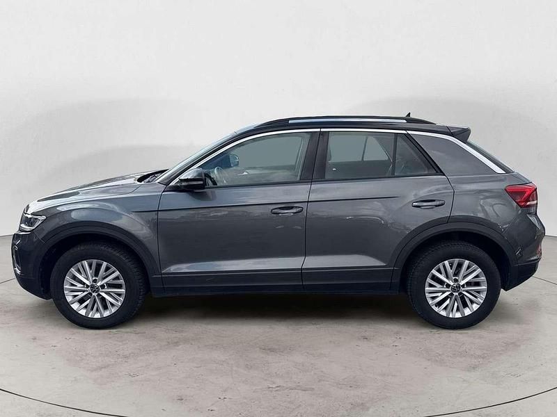 Usata VW T-Roc Life 150 CV (110 kW) 2024 Grigio SUV