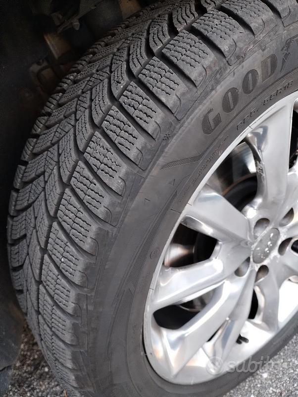 Usata Jeep Cherokee Limited 2016 Grigio SUV