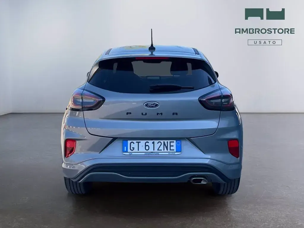 Usado Ford Puma ST-Line 125 CV (91 kW) 2024 Plateado SUV