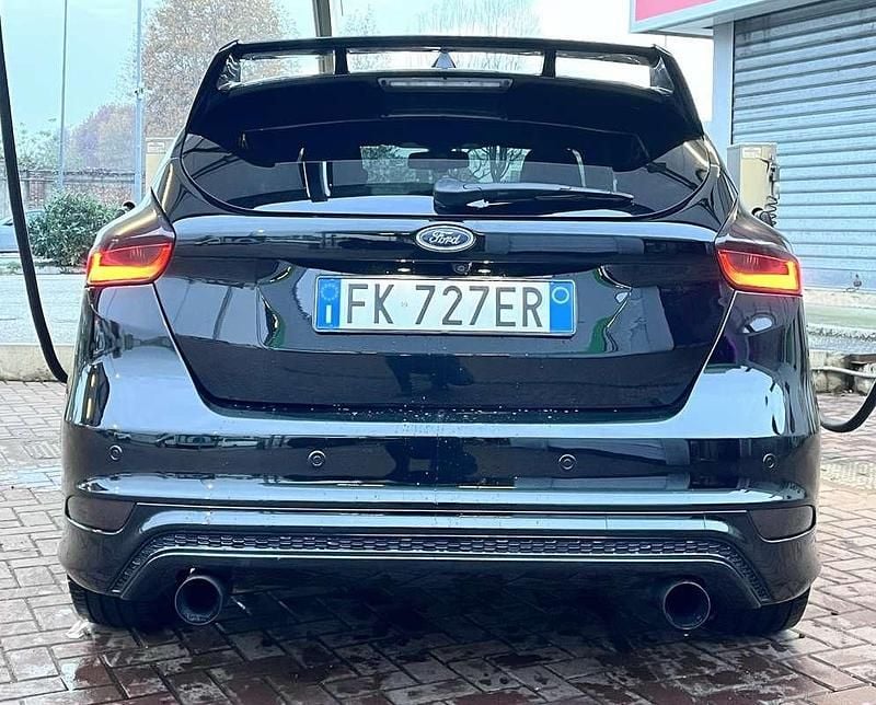 Usata Ford Focus ST-Line 120 CV (88 kW) 2017 Berlina