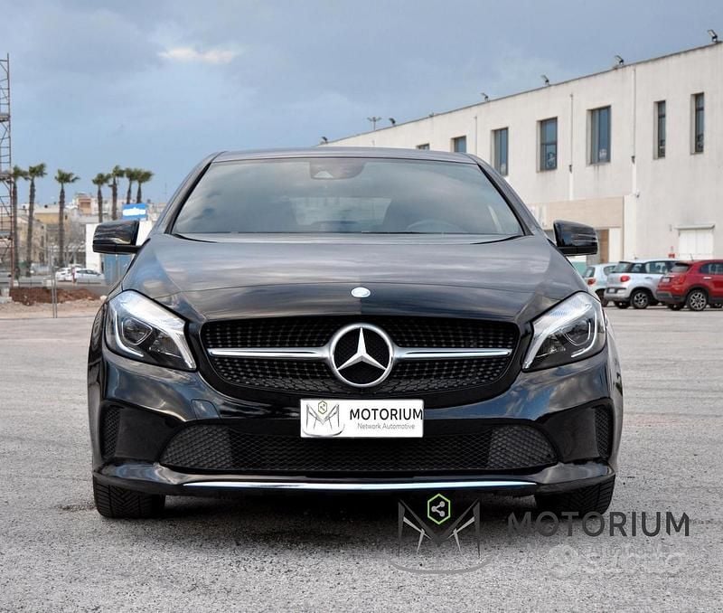 Usata Mercedes A200 136 CV (100 kW) 2017 Nero Berlina