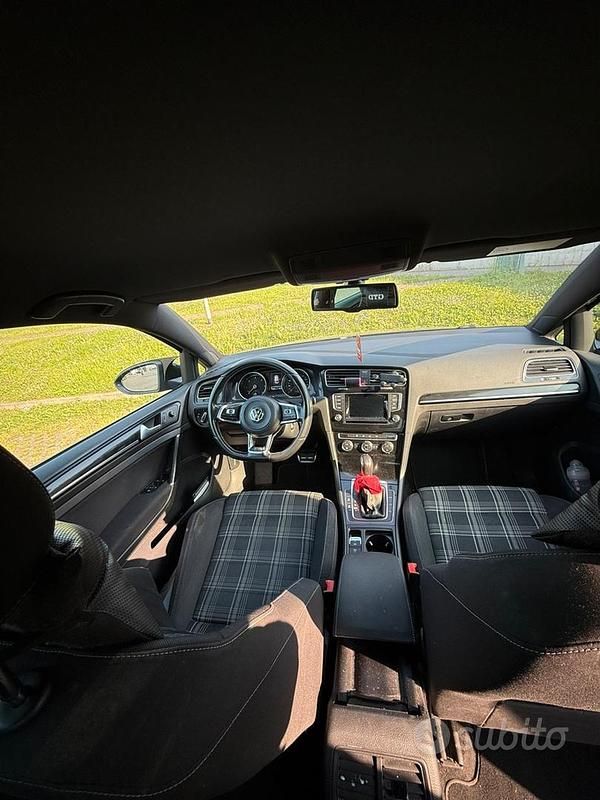 Usata VW Golf VII 2014 Berlina