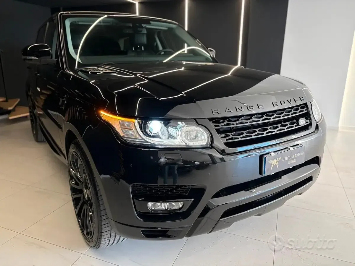 Usata Land Rover Range Rover Sport HSE Dynamic 249 CV (183 kW) 2016 Nero SUV