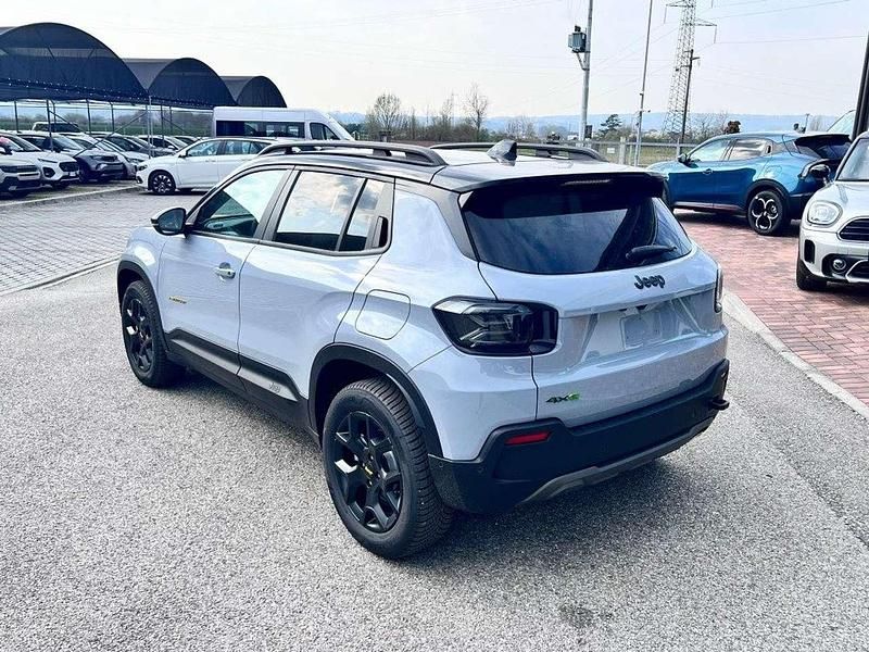 Nuova Jeep Avenger North 136 CV (100 kW) 2026 Grigio SUV