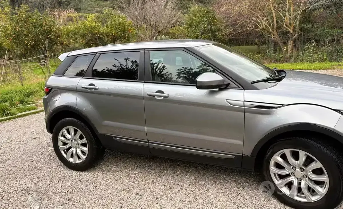 Usata Land Rover Range Rover evoque 190 CV (139 kW) 2014 Grigio SUV