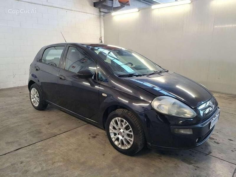 Usata Fiat Punto Evo Dynamic 69 CV (50 kW) 2011 Utilitaria