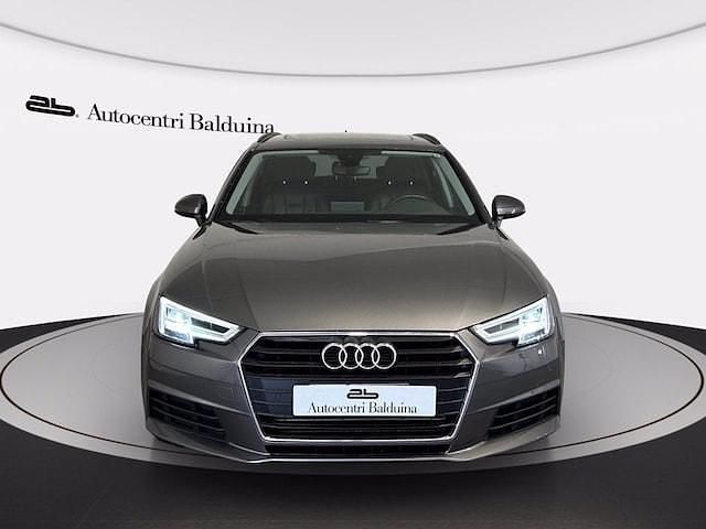 Usata Audi A4 Business 190 CV (139 kW) 2019 Grigio monsone metalizzato Station wagon
