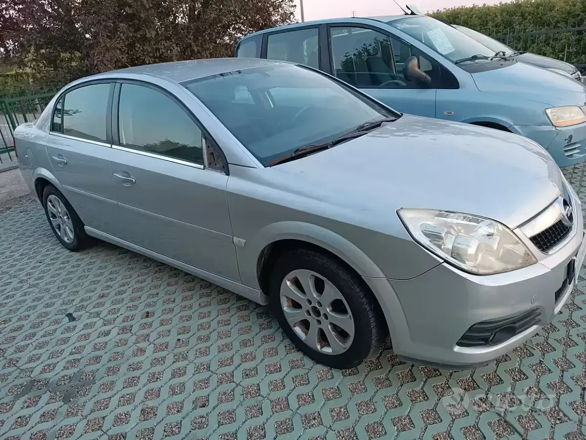 Usata Opel Vectra 120 CV (88 kW) 2008 Grigio Berlina